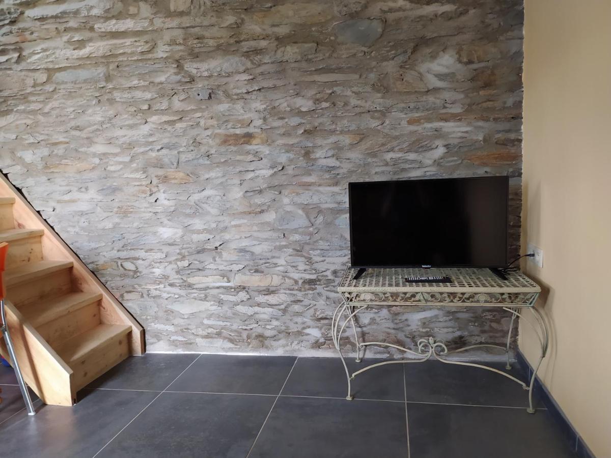 Gite De Charme Rosardenne Vaux-sur-Sure Εξωτερικό φωτογραφία